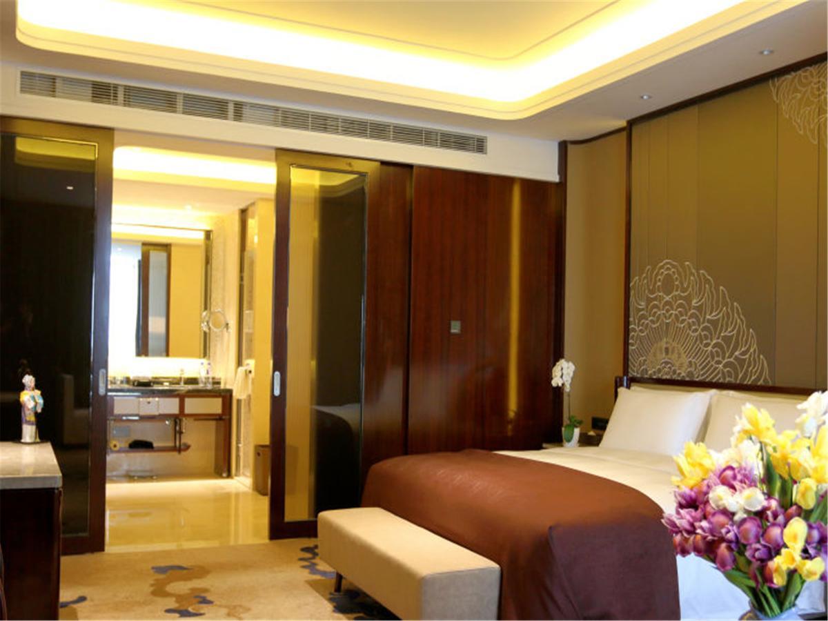 Hotel Grand Skylight International