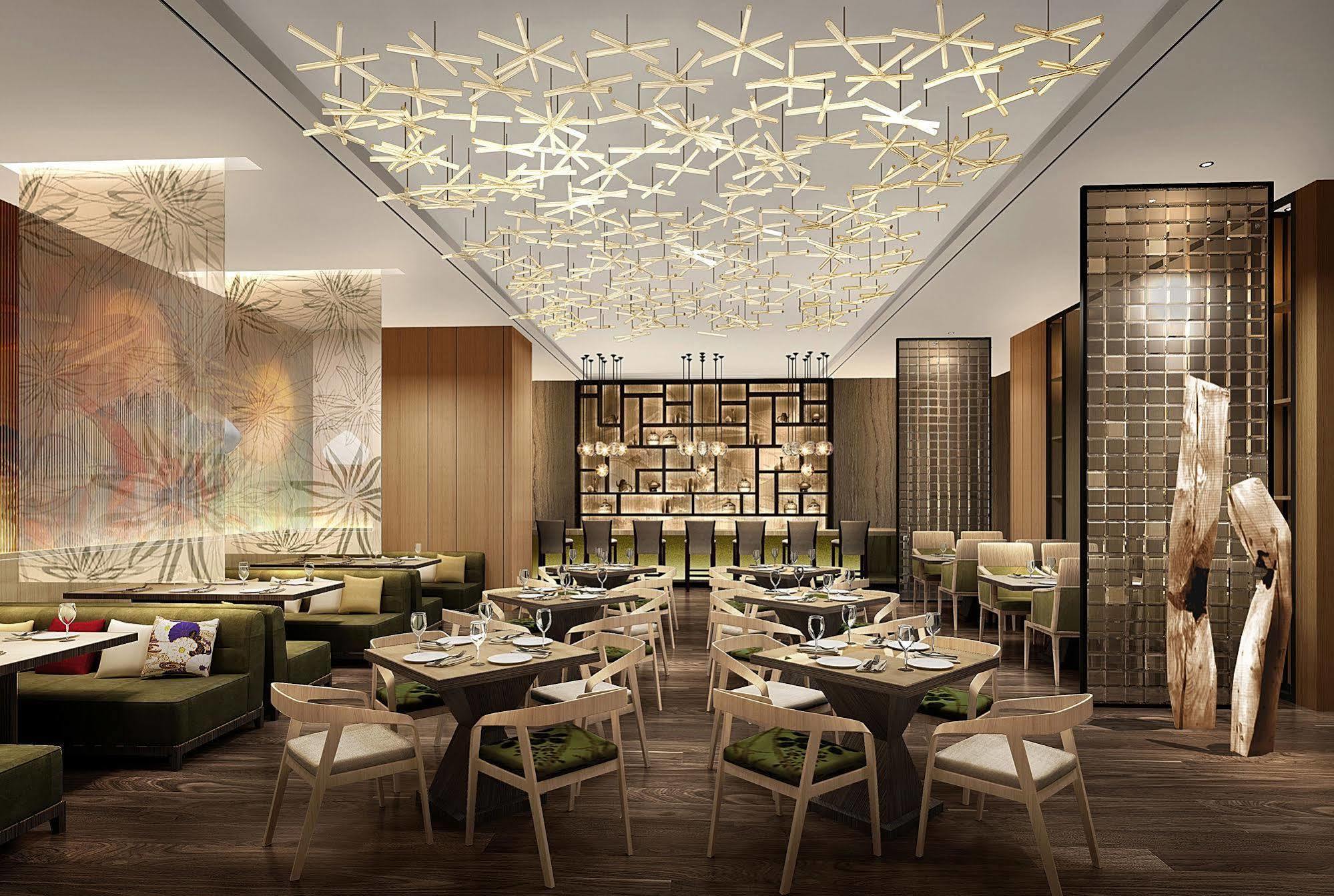 Hotel Grand Skylight International