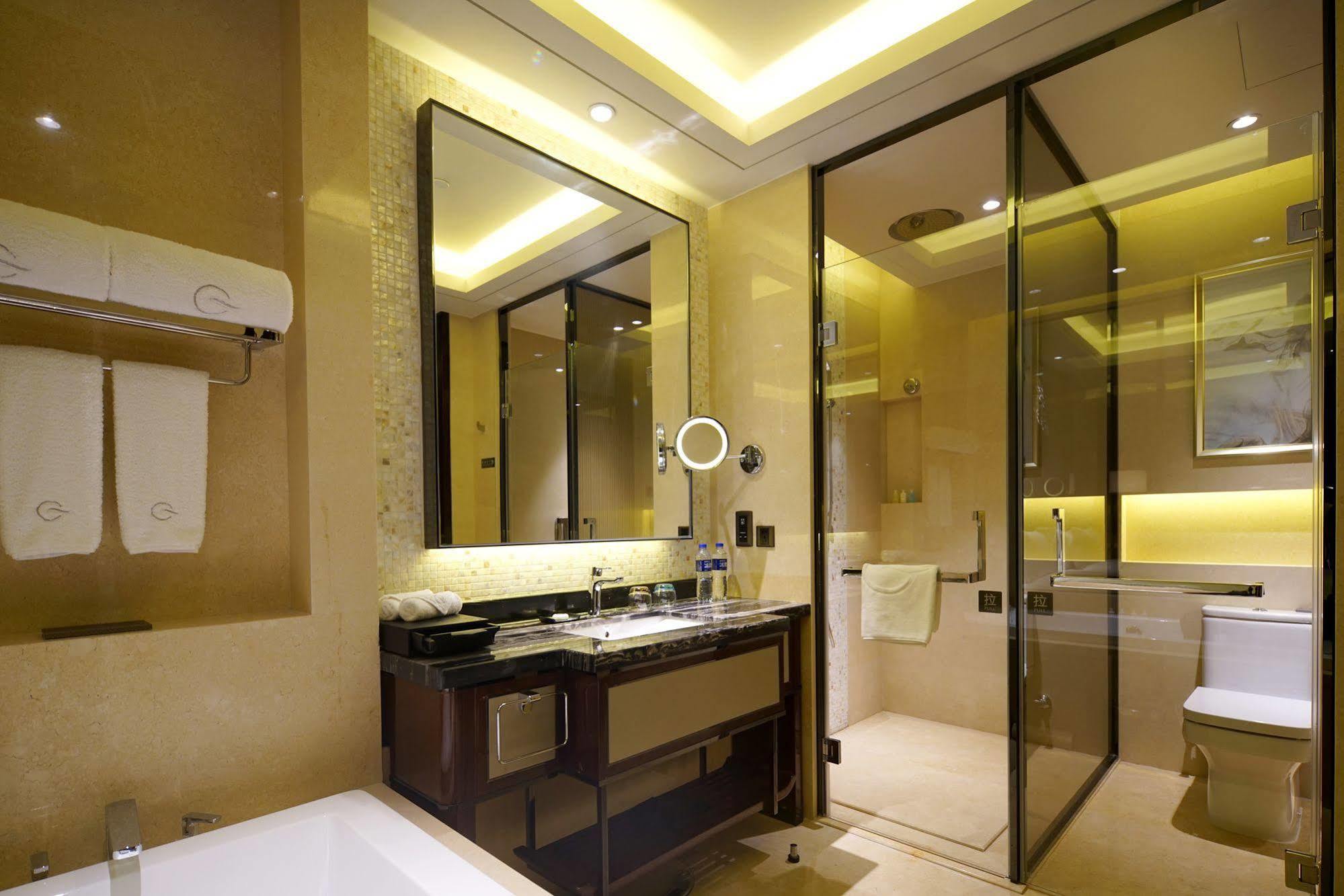 Grand Skylight International 5*