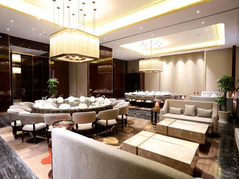 Hotel Grand Skylight International