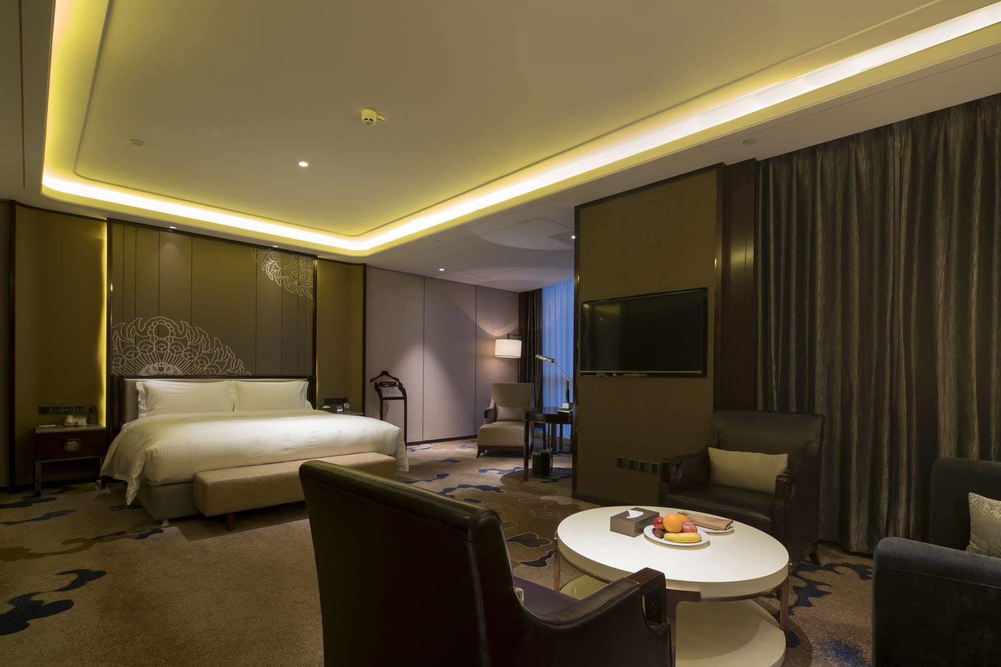 Grand Skylight International 5*